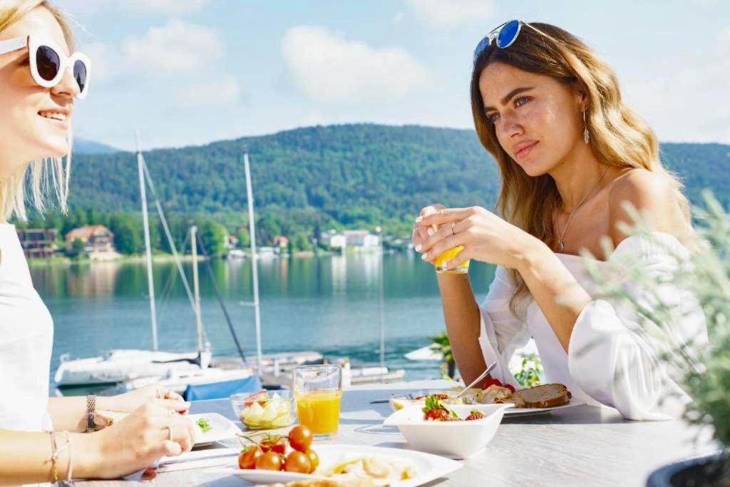 Tennis & Yacht Hotel Velden فيلدين ام ورثرسي المظهر الخارجي الصورة
